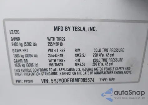 2021 Tesla Model Y Long Range Dual Motor All-Wheel Drive z USA, uszkodzony, nr VIN 5YJYGDEE8MF085574
